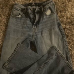 Hollister ultra high rise dad jeans size 0R